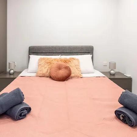 Boutique By Holi Apartment
