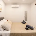 Boutique By Holi Apartman